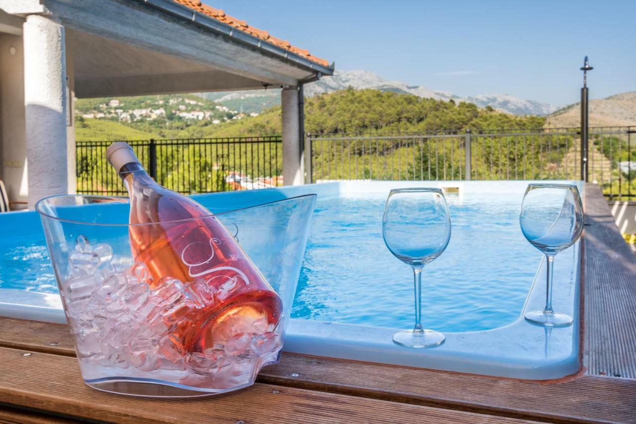 Holiday Home Harmony Žrnovnica Esterno foto