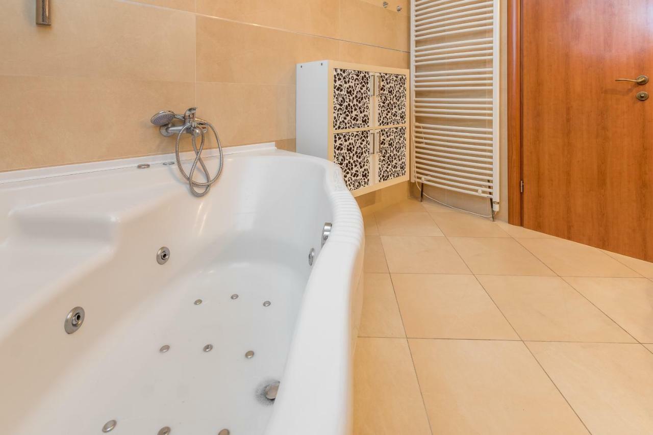 Holiday Home Harmony Žrnovnica Esterno foto